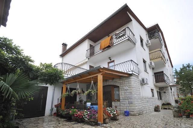 Apartments Milan Rovinj Bagian luar foto